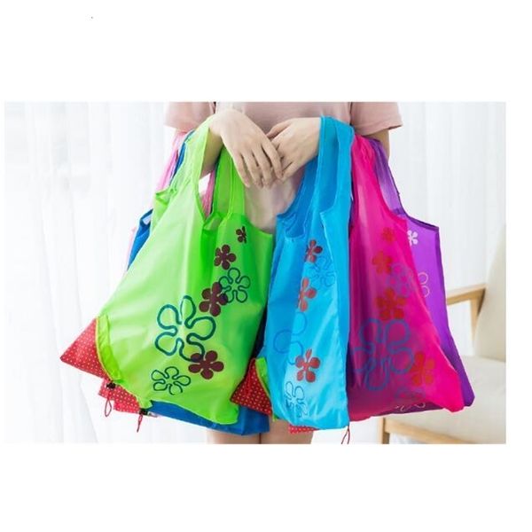 shopping bags 10pcslot creative environmental storage bag handbag strawberry foldable 230628
shopping bags 10pcslot creative environmental storage bag handbag strawberry foldable 230628