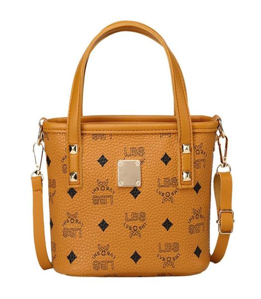 children fashion flower print chain handbags kids pu leather embossing circular bucket bags girls one shoulder messenger bags1220683, Black
children fashion flower print chain handbags kids pu leather embossing circular bucket bags girls one shoulder messenger bags1220683, Black