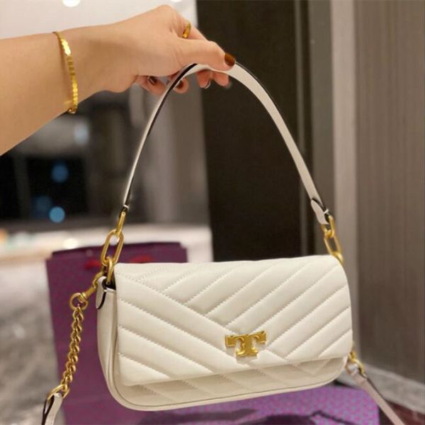 leather women shoulder bags fashion style designers handbags cross body purse totes camera shape removable shoulder strap unique pattern han
leather women shoulder bags fashion style designers handbags cross body purse totes camera shape removable shoulder strap unique pattern han