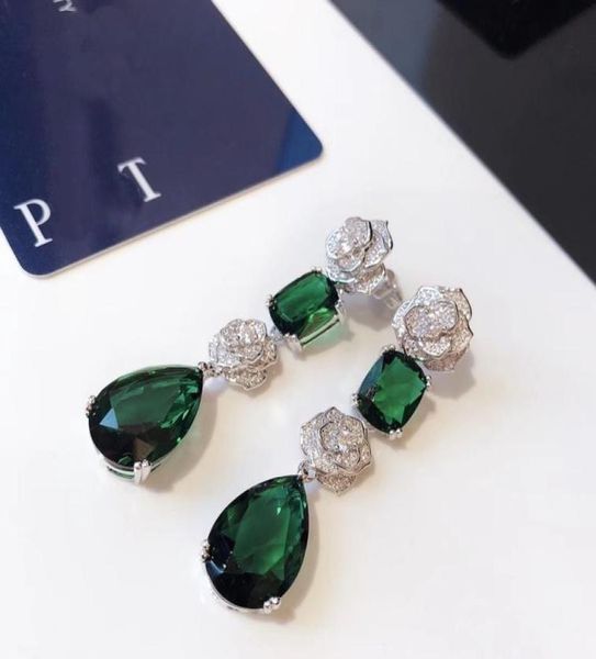 piage earrings possession series rose extremely 18k gold plated sterling silver luxury jewelry5792778, Golden;silver
piage earrings possession series rose extremely 18k gold plated sterling silver luxury jewelry5792778, Golden;silver