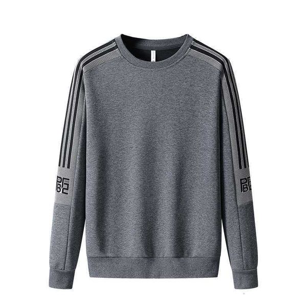 2023 spring men's round neck pullover solid color sweater edition underlay thin loose plus fat, Black
2023 spring men's round neck pullover solid color sweater edition underlay thin loose plus fat, Black