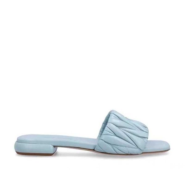 2023 mius sandals beach designer shoes women slide new high flat bottom slippers fairy style small square thread wrinkle outside 2erm 
2023 mius sandals beach designer shoes women slide new high flat bottom slippers fairy style small square thread wrinkle outside 2erm