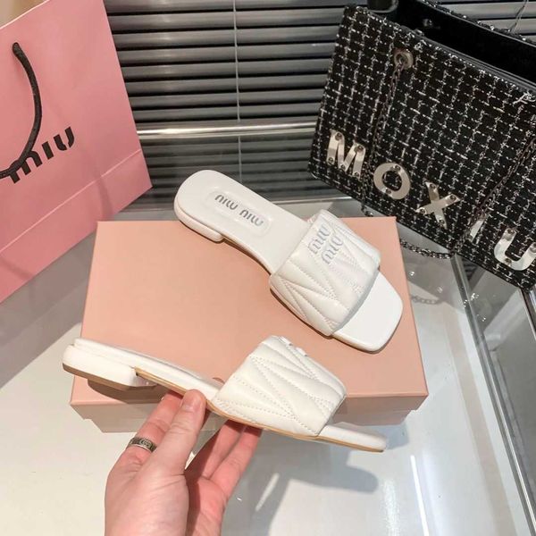 slide mius sandals beach designer shoes sheepskin women pleated square slippers for women's summer new fashion flat bottom outwear casu
slide mius sandals beach designer shoes sheepskin women pleated square slippers for women's summer new fashion flat bottom outwear casu
