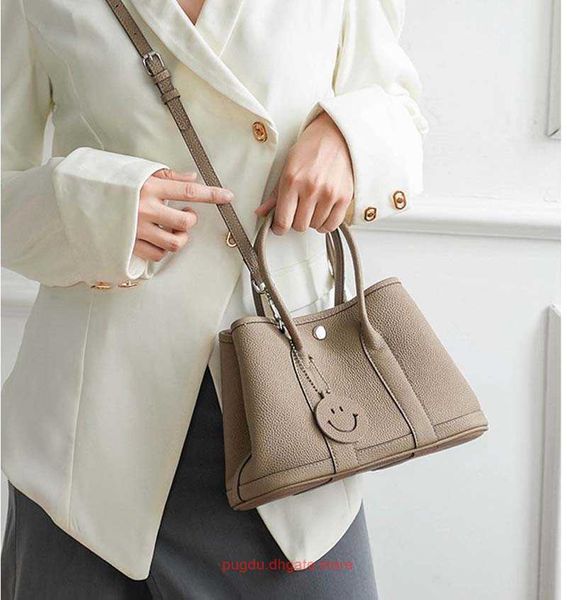 original h home tote bags wholesale high capacity genuine leather garden bag quality togo soft cowhide handheld crossbody womens 2023 chi ha
original h home tote bags wholesale high capacity genuine leather garden bag quality togo soft cowhide handheld crossbody womens 2023 chi ha