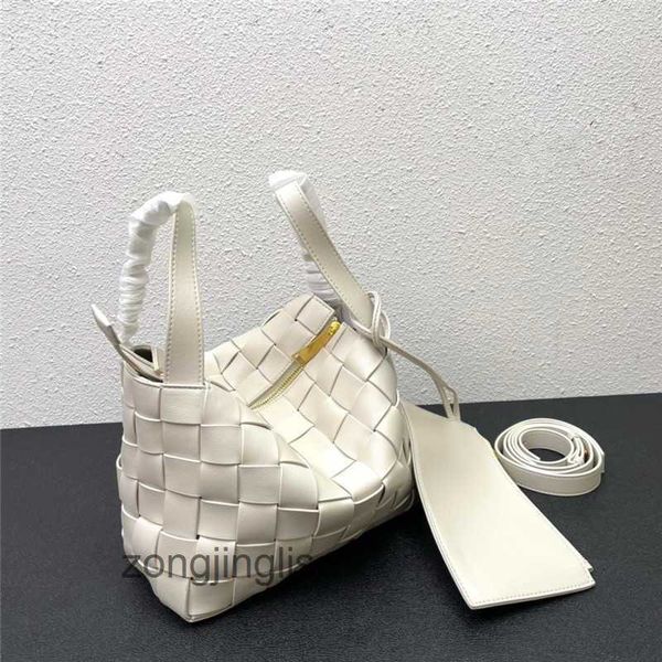crossbody luxury bags designer the tote bag bag woven venetas singleshoulder bottegas casettes versatile fashion underarm largecapacity larg
crossbody luxury bags designer the tote bag bag woven venetas singleshoulder bottegas casettes versatile fashion underarm largecapacity larg