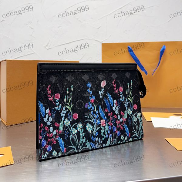 designer classic presbyteria clutch bag beautiful printed briefcase makeup bag womens leather waterproof makeup bags dust proof handbag card
designer classic presbyteria clutch bag beautiful printed briefcase makeup bag womens leather waterproof makeup bags dust proof handbag card