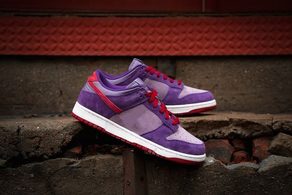 low plum stadium daybreak/barn-plum leisure shoe outdoor sneakers for women men size us 4-13 eur 36-46
low plum stadium daybreak/barn-plum leisure shoe outdoor sneakers for women men size us 4-13 eur 36-46