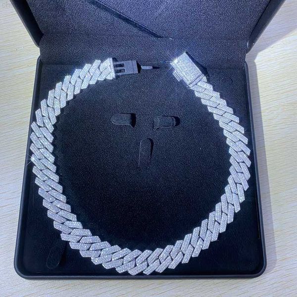 selling 18mm 18inch round moissanite diamond chain luxury 3 row vvs moissanite 18k gold plated cuban link chain necklace, Silver
selling 18mm 18inch round moissanite diamond chain luxury 3 row vvs moissanite 18k gold plated cuban link chain necklace, Silver