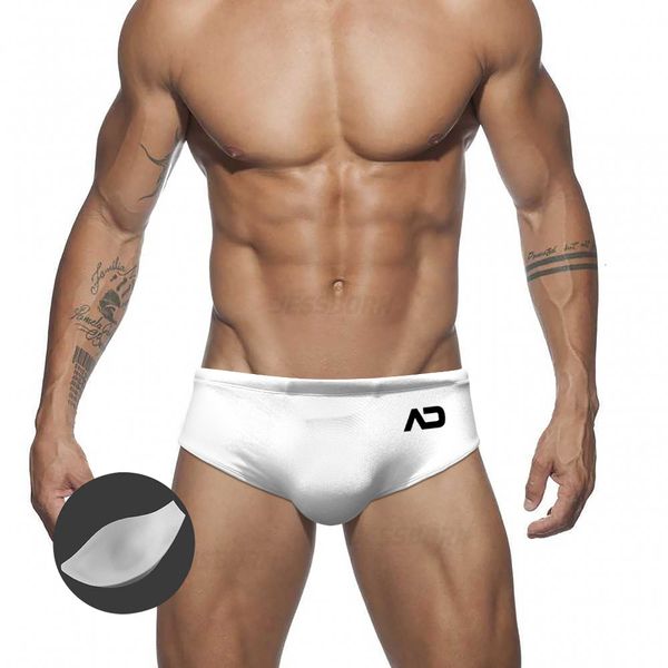 men's swimwear fashion shiny mens solid color boxer swimming shorts europe america low waist summer beach surfing with push pad 230630
men's swimwear fashion shiny mens solid color boxer swimming shorts europe america low waist summer beach surfing with push pad 230630