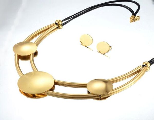 fashion stainless steel necklace earrings for women silver color necklaces pendants jewelry collar6381284
fashion stainless steel necklace earrings for women silver color necklaces pendants jewelry collar6381284