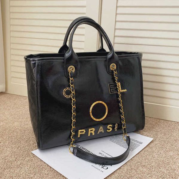 fashion women's luxury hand bags beach bag brand metal badge classic totes handbags small mini pearl handbag female capacity large leat
fashion women's luxury hand bags beach bag brand metal badge classic totes handbags small mini pearl handbag female capacity large leat