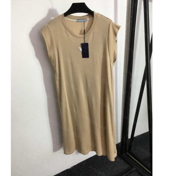 23ss summer dresses women dress womens designer clothing chest letter triangle logo tank dress womens clothing a1, Black;gray
23ss summer dresses women dress womens designer clothing chest letter triangle logo tank dress womens clothing a1, Black;gray