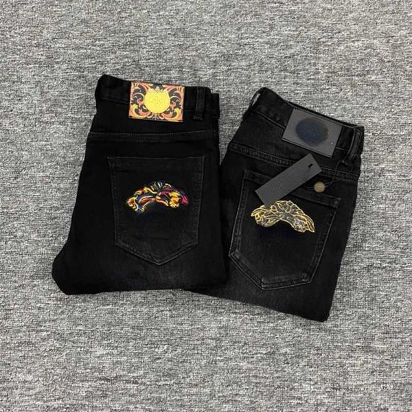 men's jeans designer medusa embroidered mens spring summer tight denim pants trousers zipper access control jean mild water wash casual, Blue
men's jeans designer medusa embroidered mens spring summer tight denim pants trousers zipper access control jean mild water wash casual, Blue