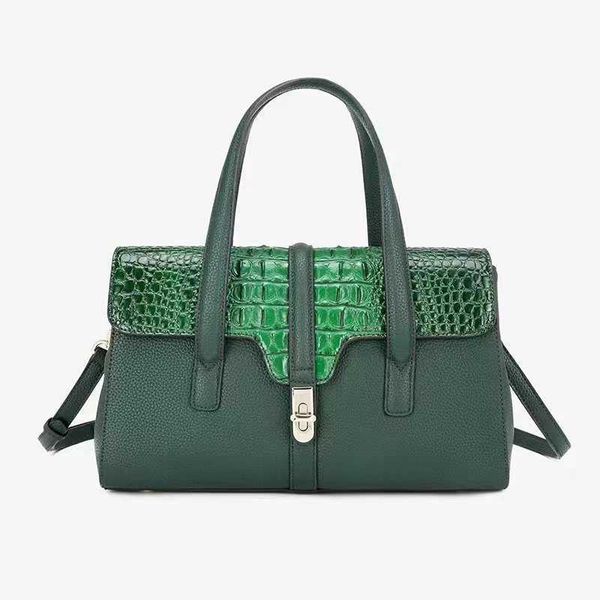 light luxury new fashion crocodile pattern large capacity one shoulder handbag boston pillow bag
light luxury new fashion crocodile pattern large capacity one shoulder handbag boston pillow bag