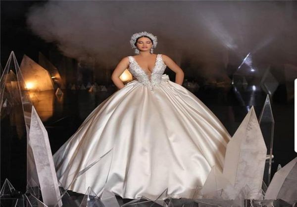 plunging v neck wedding dresses with bow beaded applique backless bridal gowns vestidos de novia sweep ruched satin a line dr6021885, White
plunging v neck wedding dresses with bow beaded applique backless bridal gowns vestidos de novia sweep ruched satin a line dr6021885, White