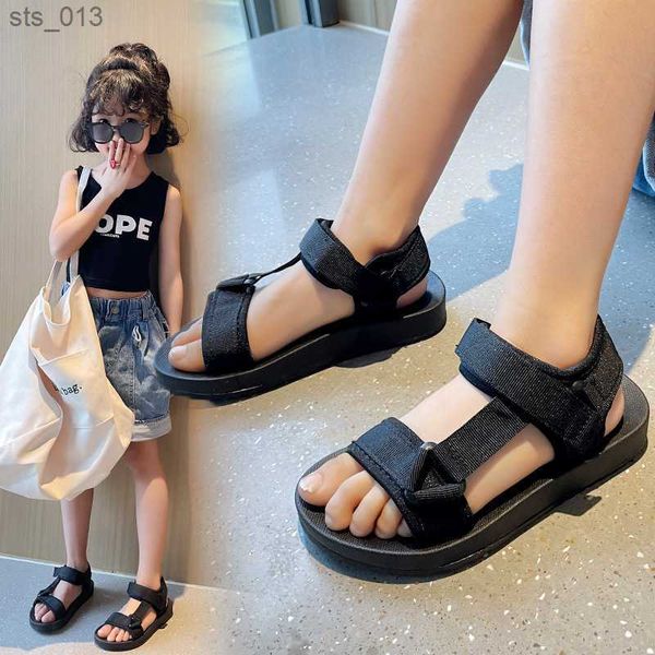 boys girls sandals summer kids shoes fashion light soft flats toddler slippers infant casual beach children shoes outdoor l230518, Black;red
boys girls sandals summer kids shoes fashion light soft flats toddler slippers infant casual beach children shoes outdoor l230518, Black;red