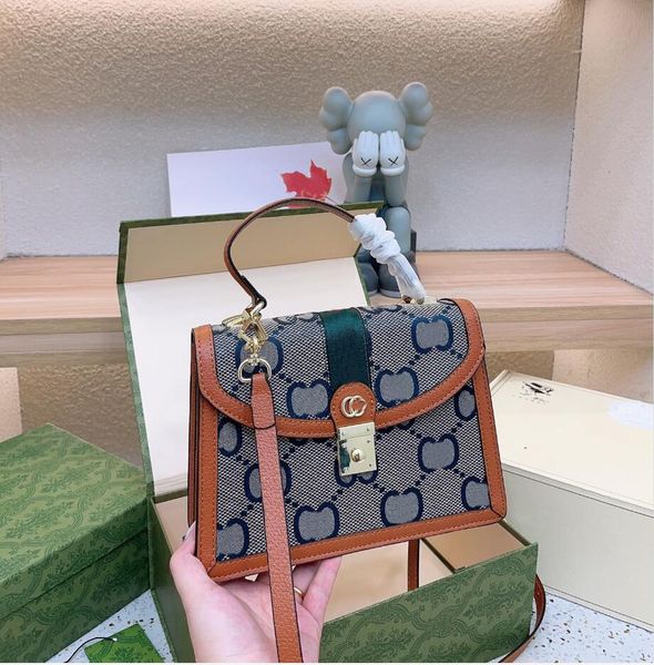 2023 luxurys designers bags handbag women bag handbags crossbody soho disco shoulder bag real leather messenger bags purse 24cm letter totes
2023 luxurys designers bags handbag women bag handbags crossbody soho disco shoulder bag real leather messenger bags purse 24cm letter totes