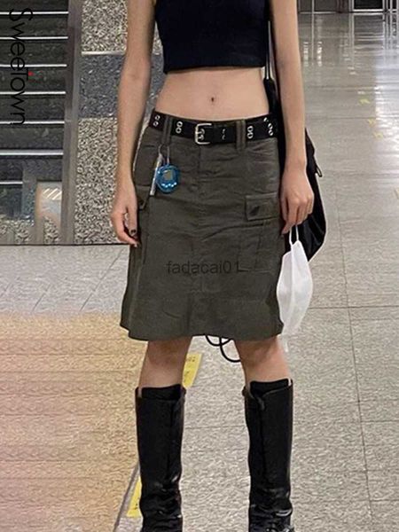 sweetown korean fashion low waist kneelength aline skirt street girl pocket cargo style y2k short skirts preppy holiday outfits l230621, Black
sweetown korean fashion low waist kneelength aline skirt street girl pocket cargo style y2k short skirts preppy holiday outfits l230621, Black