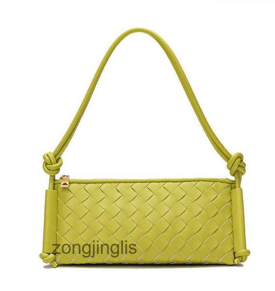 authentic style woven venetas bag leather bags designer the tote bag french underarm women's stick triangle single bottegas shoulder ca
authentic style woven venetas bag leather bags designer the tote bag french underarm women's stick triangle single bottegas shoulder ca