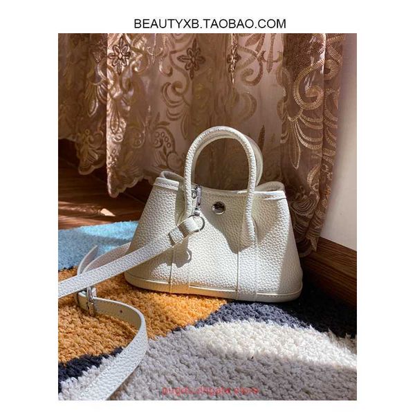 original h home tote bags wholesale classic layer cowhide garden bag mini summer leather small 20cm versatile handbag crossbody have real lo
original h home tote bags wholesale classic layer cowhide garden bag mini summer leather small 20cm versatile handbag crossbody have real lo