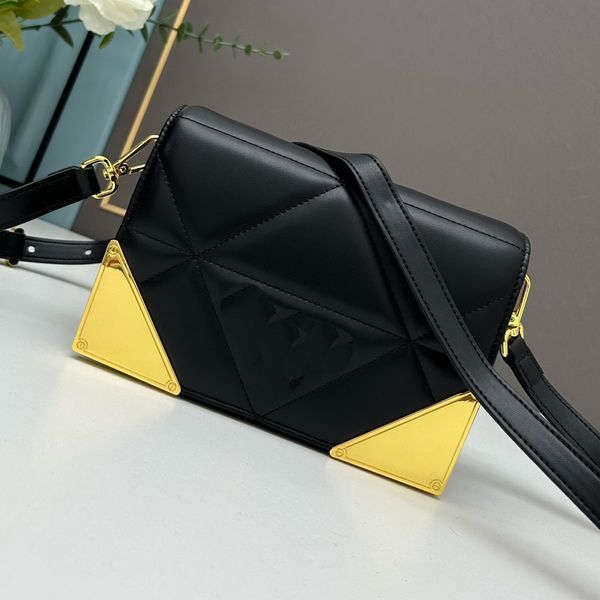 cowhide leather flap women designer crossbody shoulder bags white large capacity purses removable shoulder strap fashion hardware letters 1b
cowhide leather flap women designer crossbody shoulder bags white large capacity purses removable shoulder strap fashion hardware letters 1b