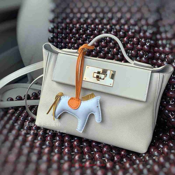 h home designer tote bags master handmade one shoulder crossbody handheld women's bag mini2424 cowhide evercolor10 milk shake white wit
h home designer tote bags master handmade one shoulder crossbody handheld women's bag mini2424 cowhide evercolor10 milk shake white wit