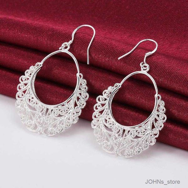 stud fashion charm 925 sterling silver vintage earrings for women luxury designer jewelry wedding accessories gifts r230630, Golden;silver
stud fashion charm 925 sterling silver vintage earrings for women luxury designer jewelry wedding accessories gifts r230630, Golden;silver