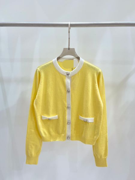 626 2023 runway summer brand same style sweater striped long sleeve crew neck yellow cardigan fashion clothes womens fengjie, White;black
626 2023 runway summer brand same style sweater striped long sleeve crew neck yellow cardigan fashion clothes womens fengjie, White;black