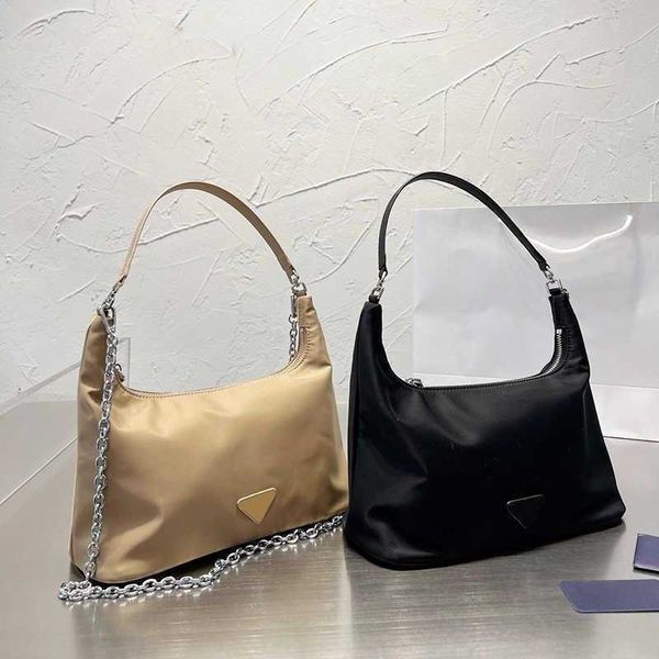 pbag triangle evening bags totes bags designer tote woman handbag luxury nylon shopper shoulder chain purses women simple totes bag 220930
pbag triangle evening bags totes bags designer tote woman handbag luxury nylon shopper shoulder chain purses women simple totes bag 220930