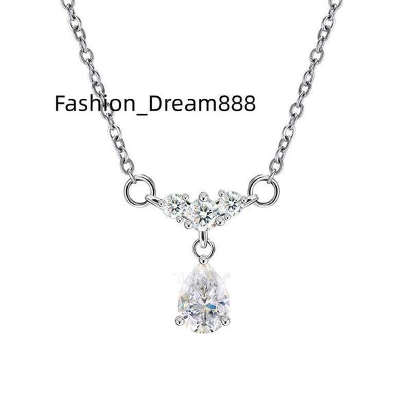 stainless steel necklace with pear 5x7mm diamond cut df/vs white color moissanite main stone can swim in seawater jewelry, Silver
stainless steel necklace with pear 5x7mm diamond cut df/vs white color moissanite main stone can swim in seawater jewelry, Silver