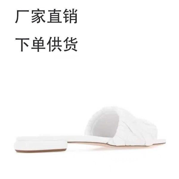 2023 mius beach shoes women slide designer sandals new high flat bottom slippers fairy style small square thread wrinkle outside 1 e39i
2023 mius beach shoes women slide designer sandals new high flat bottom slippers fairy style small square thread wrinkle outside 1 e39i