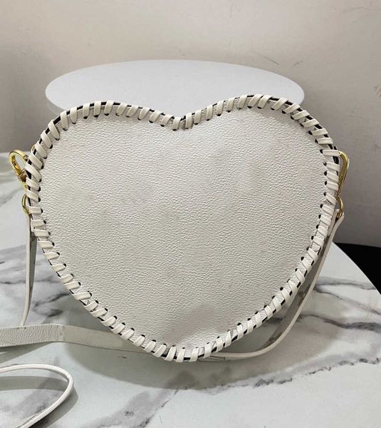 m81893 my heart pouch fashion mini shoulder bag classic pu leather women shoulder oblique straddle bag luxury designer cosmetics bags purse
m81893 my heart pouch fashion mini shoulder bag classic pu leather women shoulder oblique straddle bag luxury designer cosmetics bags purse
