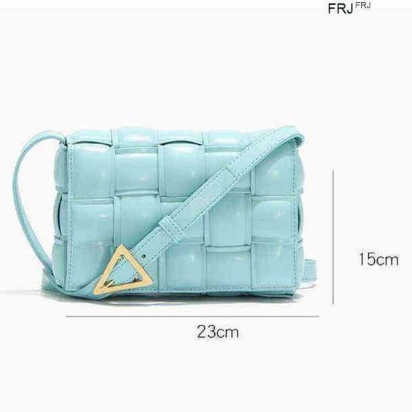 bottegas bags venetas cassettes leather woven large lattice pillow bag female 2023 new fashion tofu messenger black small square have logo f
bottegas bags venetas cassettes leather woven large lattice pillow bag female 2023 new fashion tofu messenger black small square have logo f