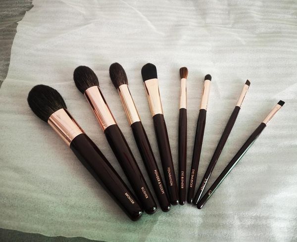 chat makeup brush collection kit in 8 pieces boxed face complexion sculpting powder brushes eye cosmetics shadow blending liner b5138689
chat makeup brush collection kit in 8 pieces boxed face complexion sculpting powder brushes eye cosmetics shadow blending liner b5138689