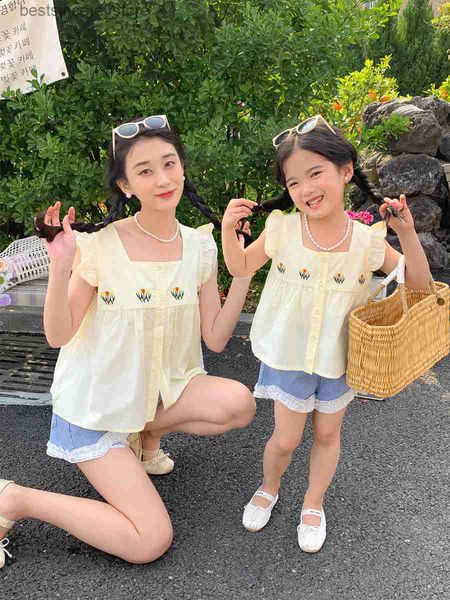 mother daughter set summer flying sleeve embroidered shirt lace jeans 2 pcs parent-child wear 1-12 y girls clothes kids outfits l230522, Blue
mother daughter set summer flying sleeve embroidered shirt lace jeans 2 pcs parent-child wear 1-12 y girls clothes kids outfits l230522, Blue