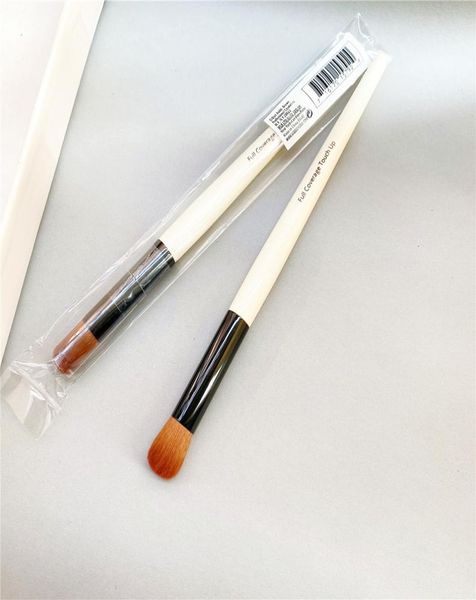 full coverage touch up makeup brush small precise foundationconcealer blending buffing beauty cosmetics brush tool7144508
full coverage touch up makeup brush small precise foundationconcealer blending buffing beauty cosmetics brush tool7144508