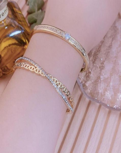 bangle est european and american pig nose open bracelets female temperament zircon cross chain bracelet for women girls jewelry gi2189066, Black
bangle est european and american pig nose open bracelets female temperament zircon cross chain bracelet for women girls jewelry gi2189066, Black