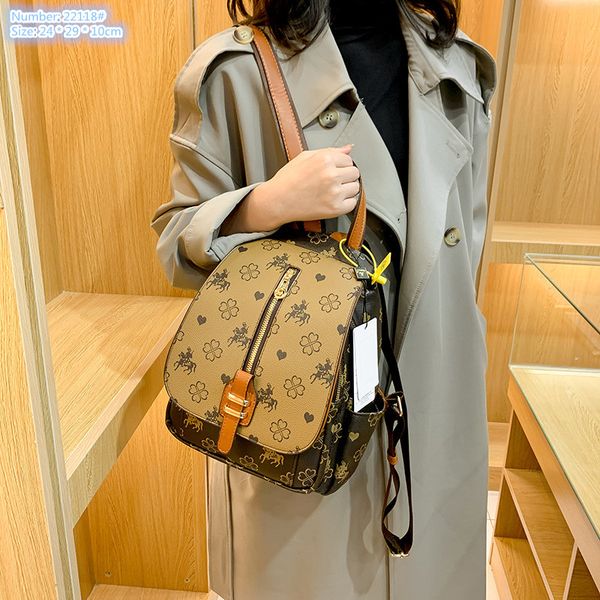 Outlet factory brand ladies shoulder bag vertical multi layer printing retro handbag thick contrast leather leisure backpack double zipper belt fashion backpacks, Brown
Outlet factory brand ladies shoulder bag vertical multi layer printing retro handbag thick contrast leather leisure backpack double zipper belt fashion backpacks, Brown