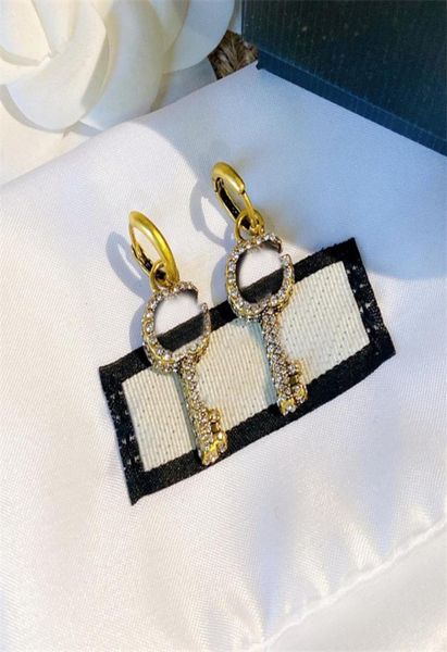creative letter diamond charm earrings women personality pendant earring key shape crystal studs gift for party anniversary5727517, Golden
creative letter diamond charm earrings women personality pendant earring key shape crystal studs gift for party anniversary5727517, Golden
