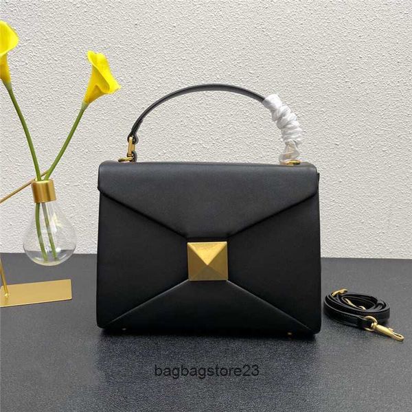 valentiino purse bag lady bags designer fashion cap handheld brass metal stand out large rivet shoulder cross underarm
valentiino purse bag lady bags designer fashion cap handheld brass metal stand out large rivet shoulder cross underarm