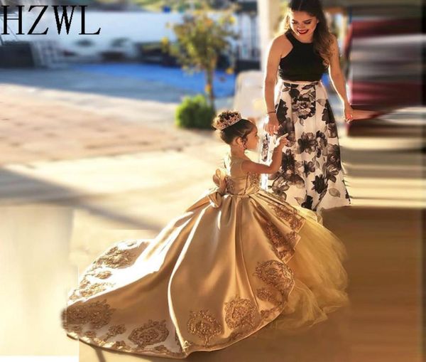 2020 lace applique satin first communion dresses kids evening ball gown bow back girls pageant dress jewel flower girl dresses9786474, White;red
2020 lace applique satin first communion dresses kids evening ball gown bow back girls pageant dress jewel flower girl dresses9786474, White;red