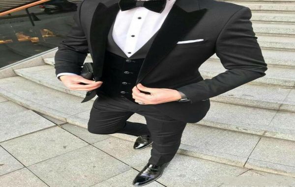 fashion black mens suits for groom tuxedos 2020 velvet shawl lapel slim fit blazer three pieces jacket pants vest man tailor custo2109787, Black;gray
fashion black mens suits for groom tuxedos 2020 velvet shawl lapel slim fit blazer three pieces jacket pants vest man tailor custo2109787, Black;gray