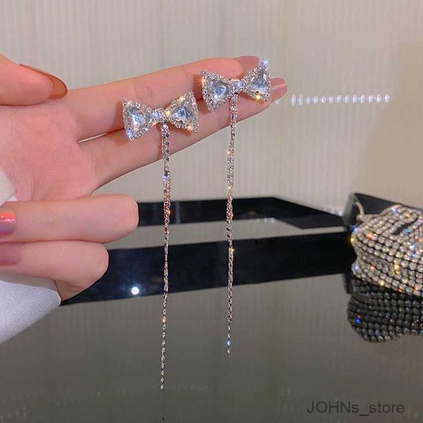 stud new french elegant glitter diamond long earrings for women fashion earring daily birthday party jewelry gifts r230630, Golden;silver
stud new french elegant glitter diamond long earrings for women fashion earring daily birthday party jewelry gifts r230630, Golden;silver