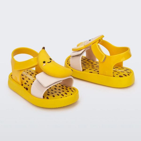 children's sandals light children's beach sandals in the children's cartoon fruit series jelly sandals, Black
children's sandals light children's beach sandals in the children's cartoon fruit series jelly sandals, Black