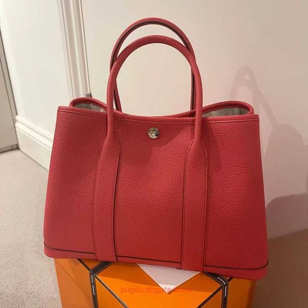 original h home tote bags wholesale red bag womens 2023 new fashion genuine leather garden large capacity handbag versatile commuter tote ha
original h home tote bags wholesale red bag womens 2023 new fashion genuine leather garden large capacity handbag versatile commuter tote ha
