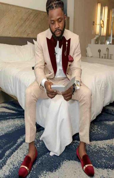doublebreasted champagne paisley groom tuxedos peak lapel men work business suits 2 pieces wedding prom dinner dressjacketpants9801483, Black;gray
doublebreasted champagne paisley groom tuxedos peak lapel men work business suits 2 pieces wedding prom dinner dressjacketpants9801483, Black;gray