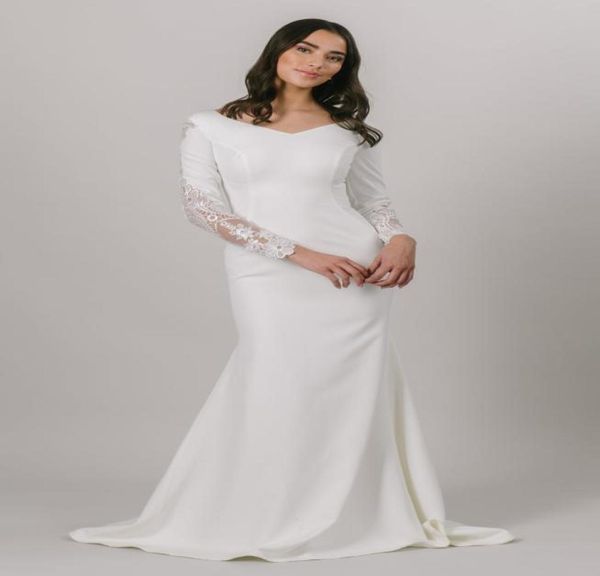 2021 simple mermaid crepe modest wedding dress with long sleeves v neck buttons back mermaid bridal gowns lds bride dress custom m2715537, White
2021 simple mermaid crepe modest wedding dress with long sleeves v neck buttons back mermaid bridal gowns lds bride dress custom m2715537, White