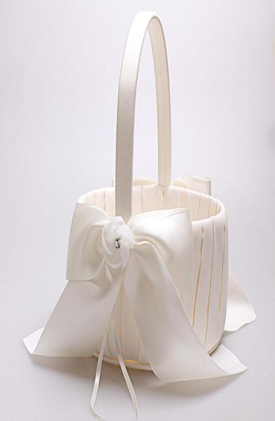 2019 flower girl baskets for weddings beige satin ribbon flower basket sets 22cm23cm fast 7980159
2019 flower girl baskets for weddings beige satin ribbon flower basket sets 22cm23cm fast 7980159