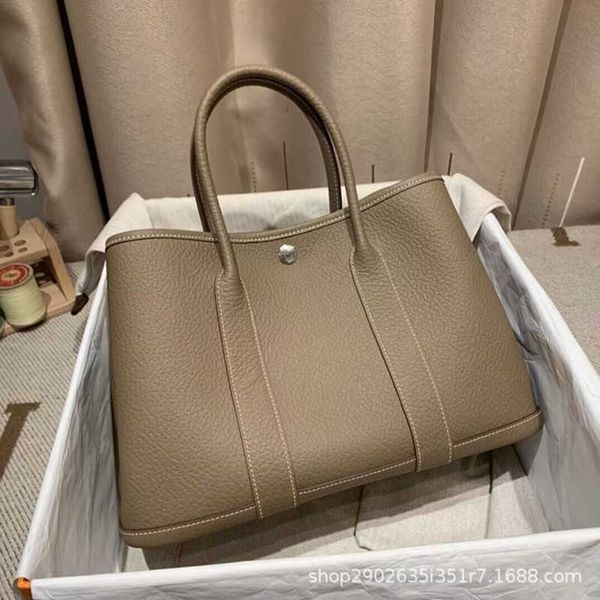 original designer bags h home wax pure handmade thread garden bag negonda leather 30cm large capacity mommy togo pitot portable women's
original designer bags h home wax pure handmade thread garden bag negonda leather 30cm large capacity mommy togo pitot portable women's