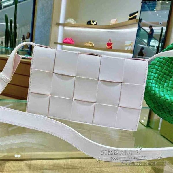 bottegas bags venetas cassettes jodie handbags authentic baodiejia woven solid color single shoulder messenger bag womens have logo frj 2001
bottegas bags venetas cassettes jodie handbags authentic baodiejia woven solid color single shoulder messenger bag womens have logo frj 2001